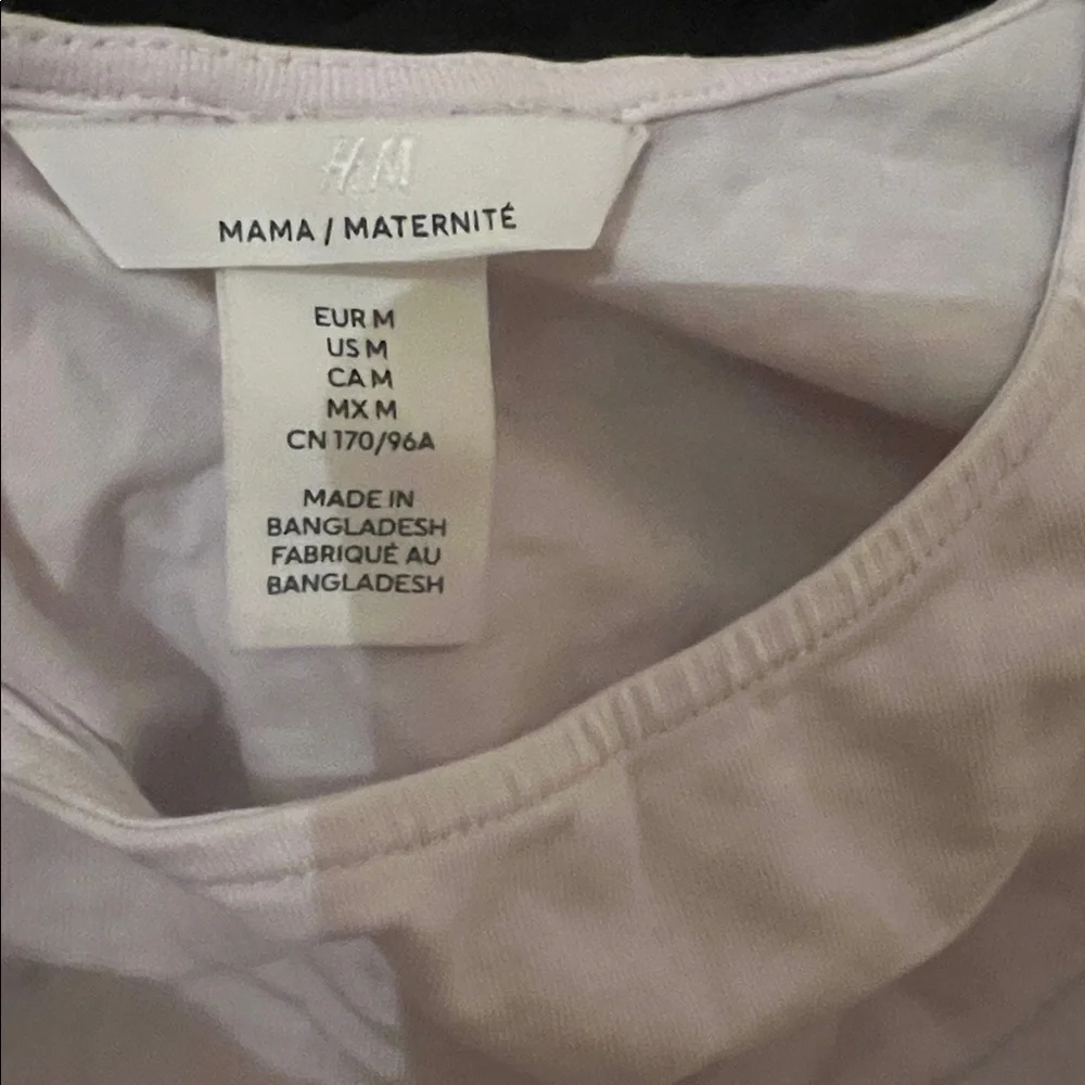 Maternity leggings and tank top - Picture 3 of 3